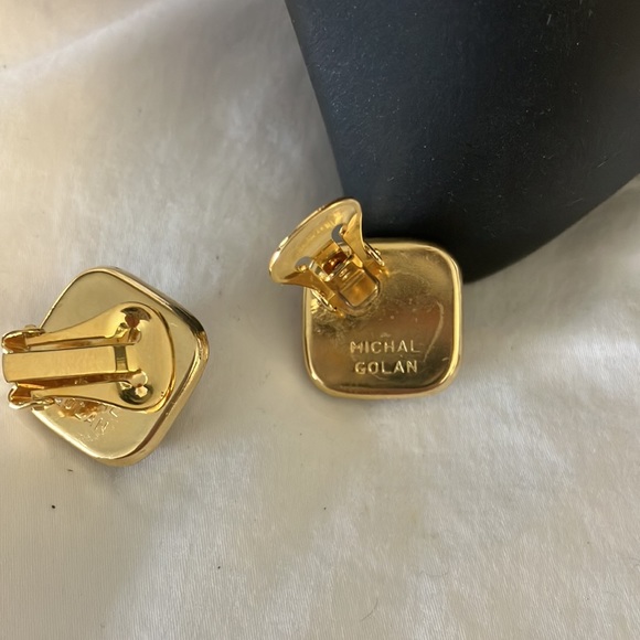 Michal Golan Clip-on Earrings - Picture 3 of 3